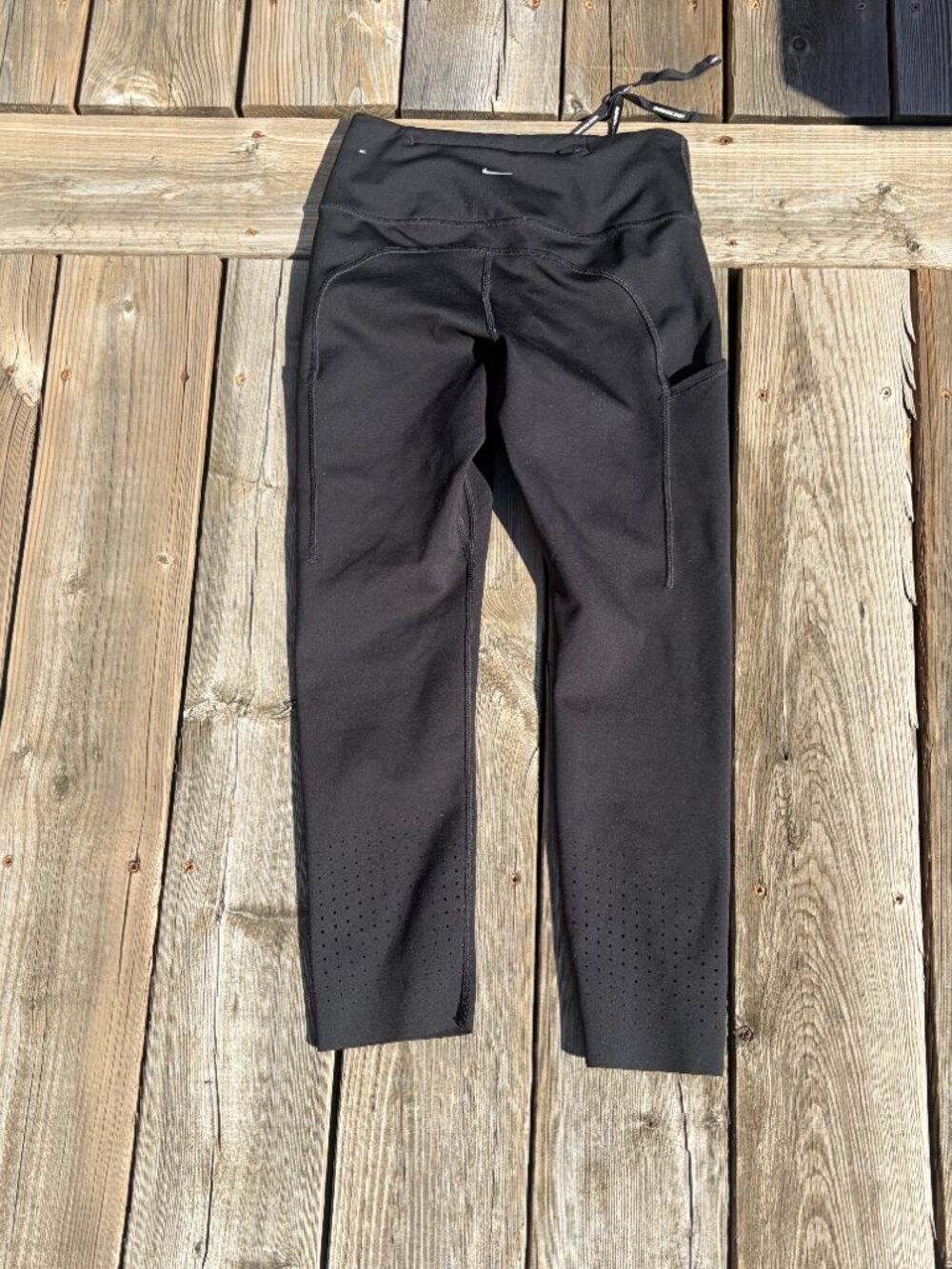 Nike Capris Size S - Picture 2 of 3
